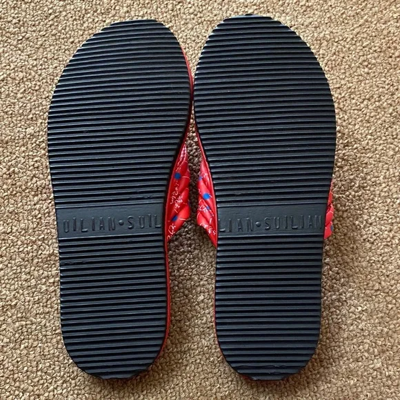 Beautiful Red Sandals - Picture 2 of 2